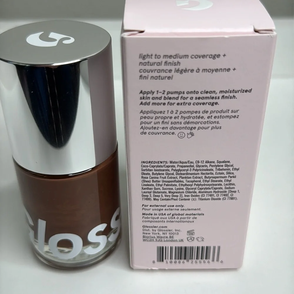 Glossier Stretch Fluid Foundation for Buildable Coverage Shade Very Deep 2 NWT